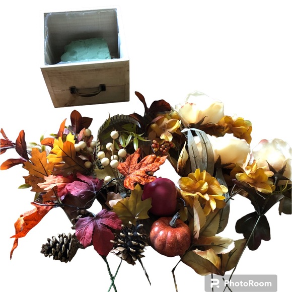 DIY Fall floral 🌺🍁🎃 arrangement ready to assemble ❣️❤️Bundle and $ave❤️ - Picture 5 of 8